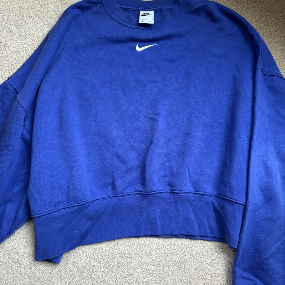 Nike Women's Royal Blue Crew Neck Sweater